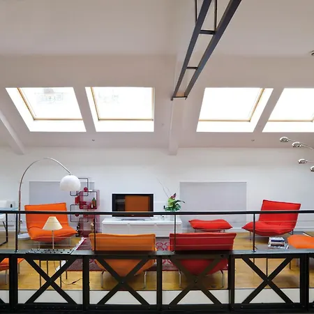 Apartment Luxury Two-story Designer Loft In Epicenter - Bright And Spacious