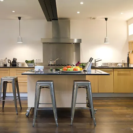 Apartment Luxury Two-story Designer Loft In Epicenter - Bright And Spacious