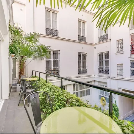 Luxury Two-story Designer Loft In Epicenter - Bright And Spacious * Paris